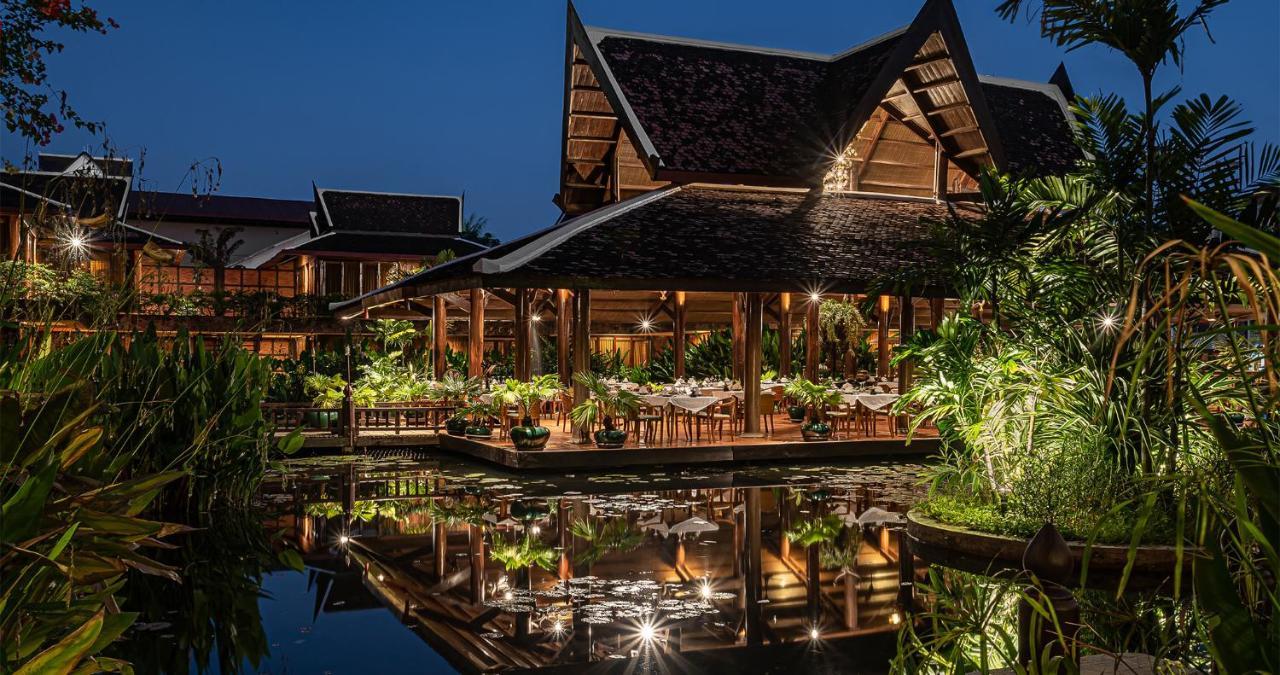 Angkor Village Hotel - Small Luxury Hotels Of The World Сиемрип Экстерьер фото The River Kwai Restaurant