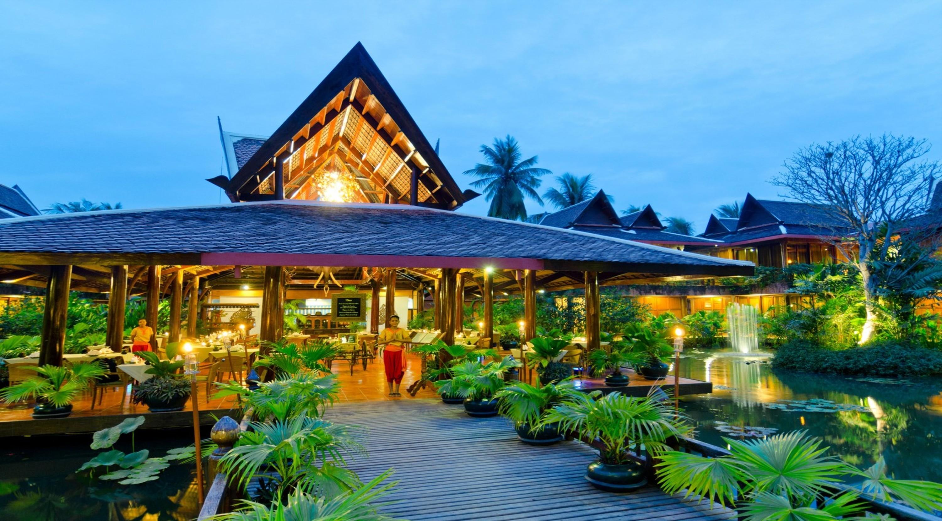 Angkor Village Hotel - Small Luxury Hotels Of The World Сиемрип Экстерьер фото The Royal Thai Cuisine Restaurant